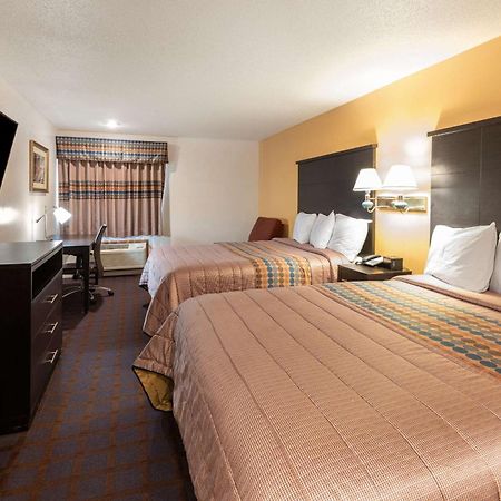 Rodeway Inn Red Oak Esterno foto