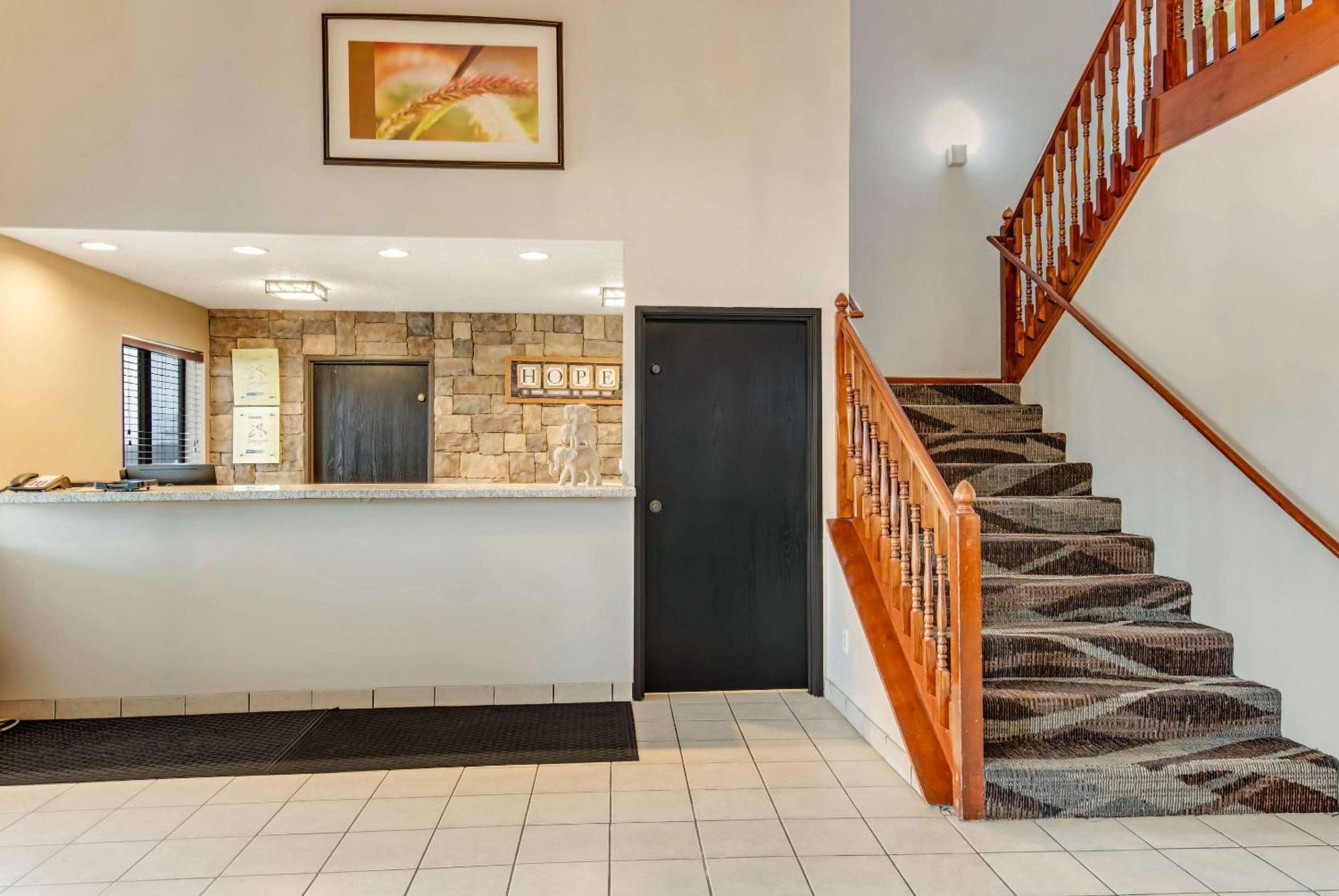 Rodeway Inn Red Oak Esterno foto