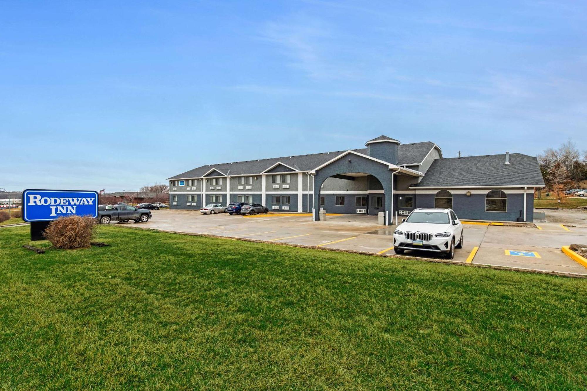 Rodeway Inn Red Oak Esterno foto