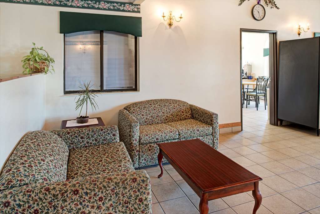 Rodeway Inn Red Oak Interno foto